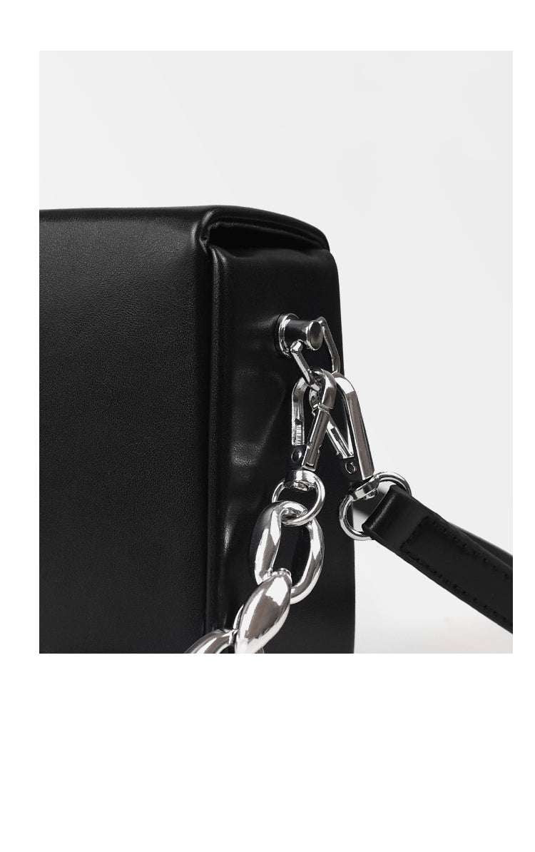 Elegant Chain Purse, Japanese Style Handbag, PU Leather Crossbody - available at Sparq Mart