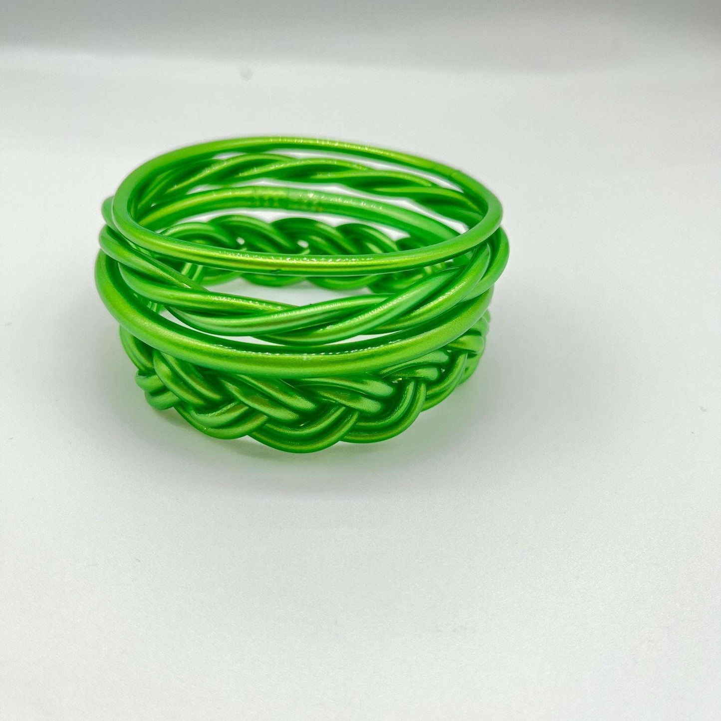 Stylish Silicone Bracelet, Twisted Metal Bracelet, Versatile Round Bracelet - available at Sparq Mart